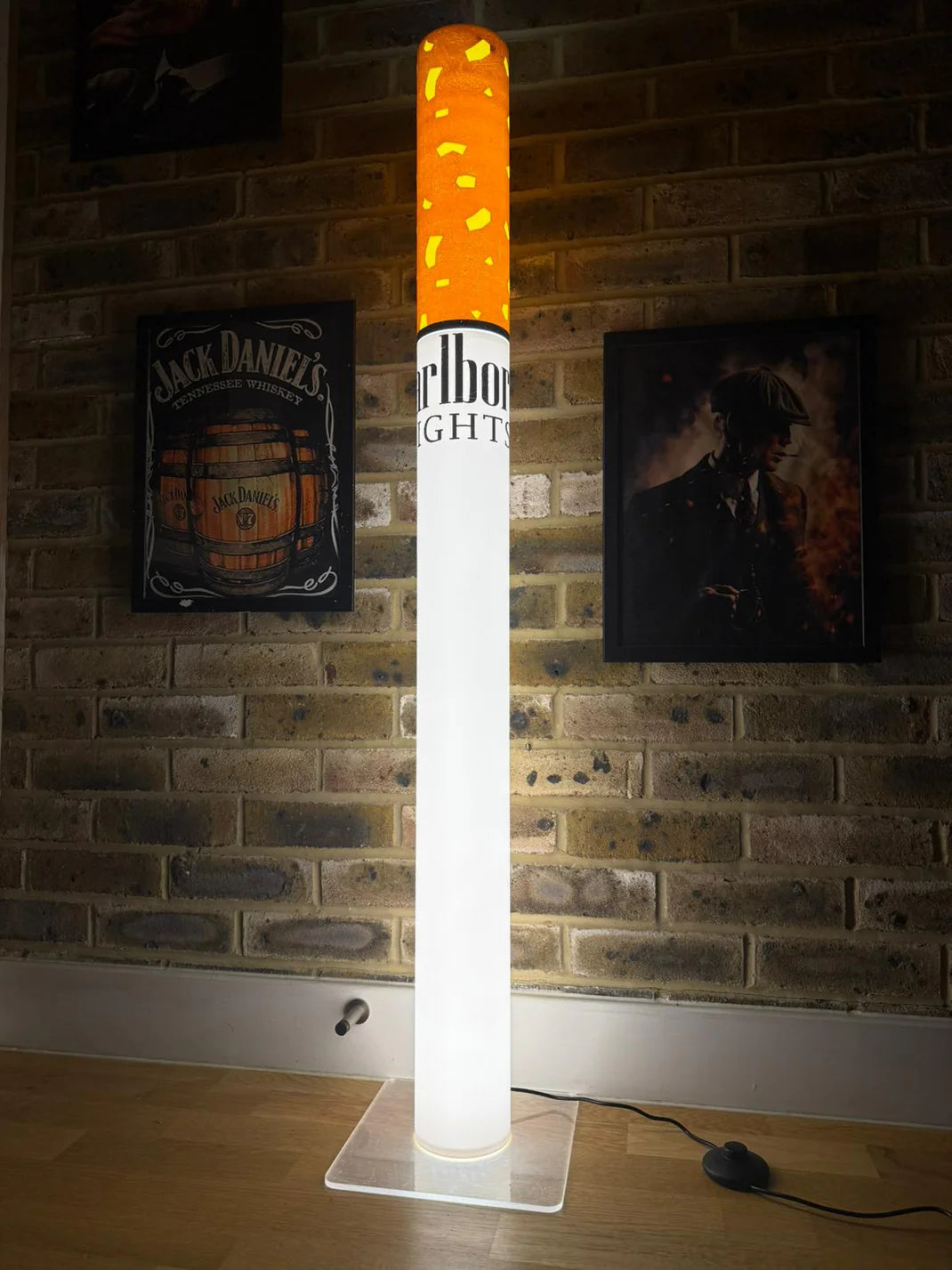 Vintage Marlboro Lamp