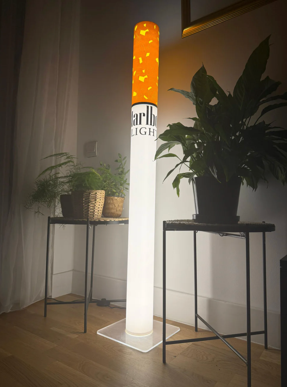 Vintage Marlboro Lamp
